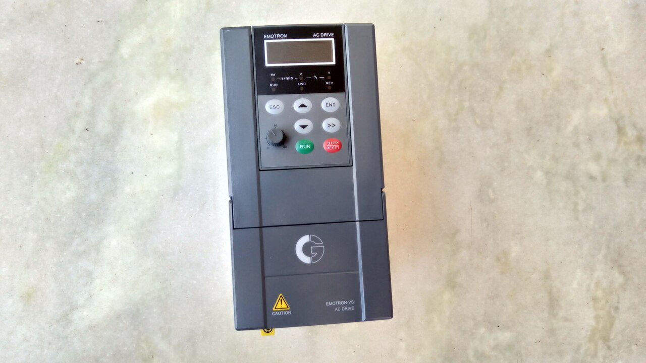 Variable-frequency drive control equipment